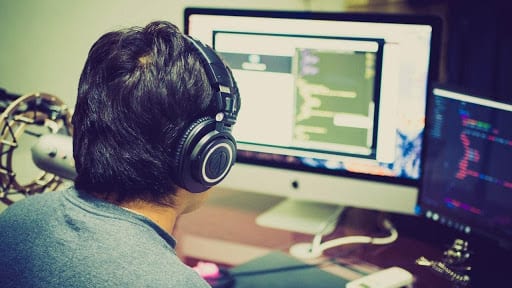 estudiar-inglés-técnico-para-informáticos Es importante saber el inglés técnico para informáticos