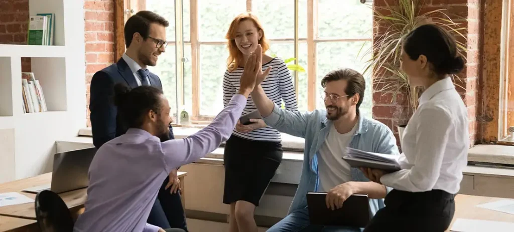 Ambiente laboral sano: cómo autoevaluar su empresa | English2go